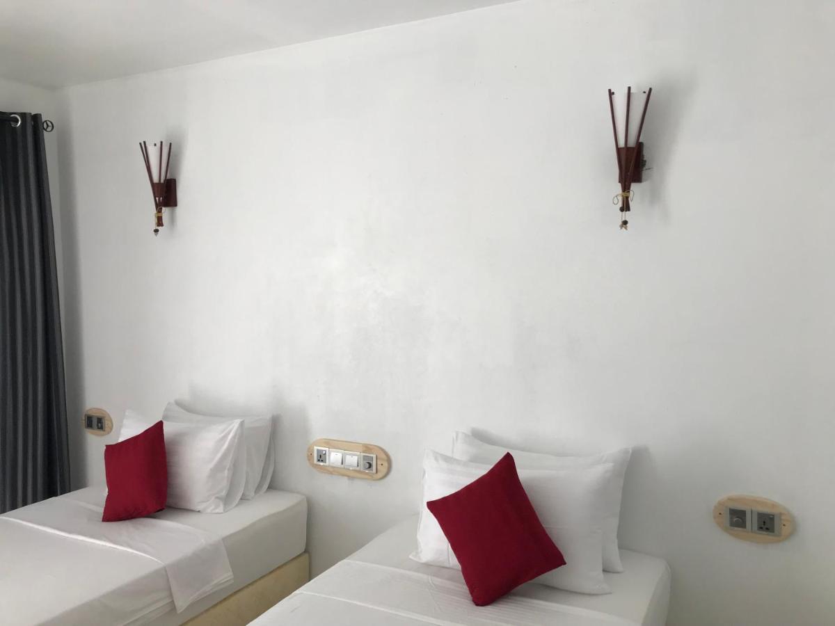 Royal Stay Inn Thoddoo Zewnętrze zdjęcie